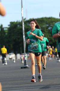 BIB: 297
                            <button type="button" onclick="openModal(5173022)" class="btn btn-primary btn-sm float-right btn-popup" data-toggle="modal" data-target=".modal-high-quality">
                        <i class="fas fa-shopping-cart"></i> Add to Cart
                    </button>
                                            <button type="button" onclick="isThisMe(5173022, true)" class="btn btn-success btn-sm float-right btn-popup btn-isme hidden" data-toggle="tooltip" data-placement="bottom" title="นี่คือรูปของคุณใช่ไหม คลิกที่นี่เพื่อเอาเข้าอัลบั้ม">
                        <i class="fas fa-plus"></i> Add to album
                    </button>
                    <button type="button" onclick="isThisMe(5173022, false)" class="btn btn-warning btn-sm float-right btn-popup btn-isnotme hidden">
                        <i class="fas fa-ban"></i> Remove from album
                    </button>